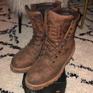 Steel toed men’s work boots
